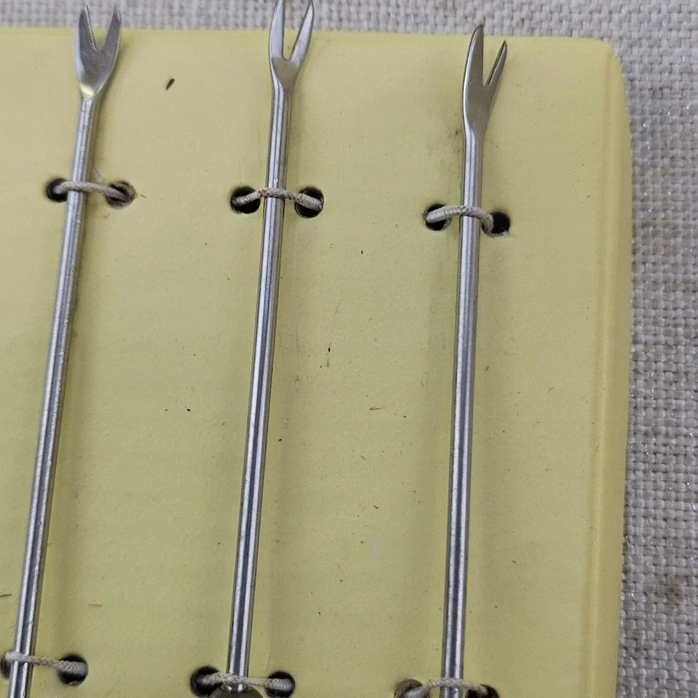 Vtg Appetizer Pick Set 8pc Amber Swirl Resin Handles Stainless Steel 510/5102